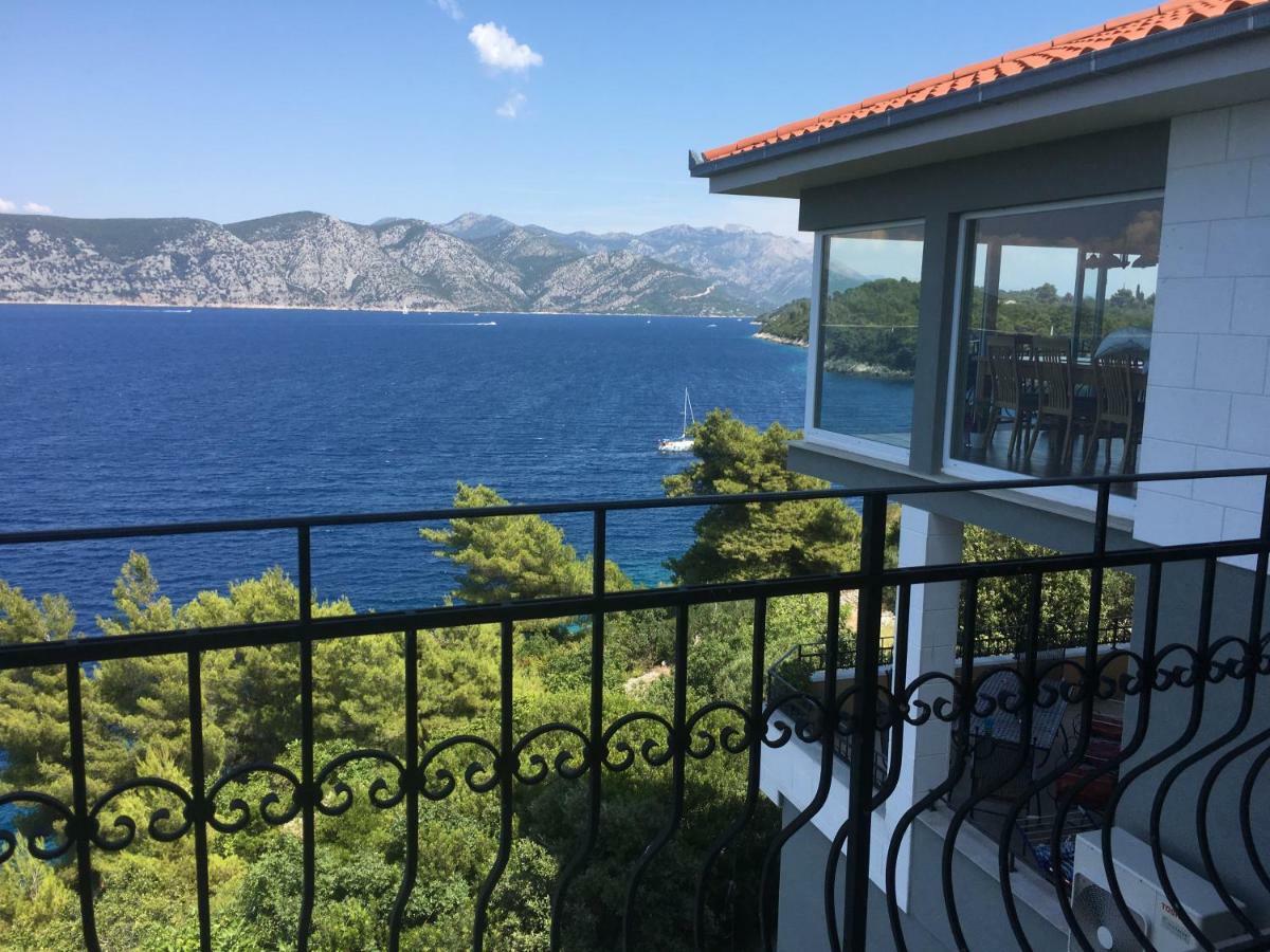 The View **** Apartamento Račišće Exterior foto